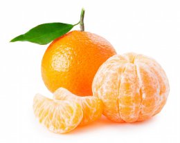 Tangerine,Or,Clementine,With,Green,Leaf,And,Slices,Isolated,On